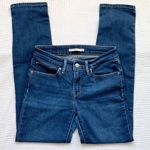 Levi’s 712 slim jean pant size 27